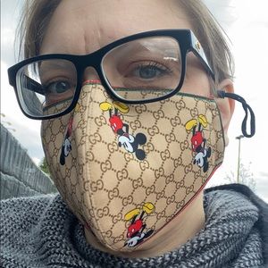 Meet your Posher, Tania